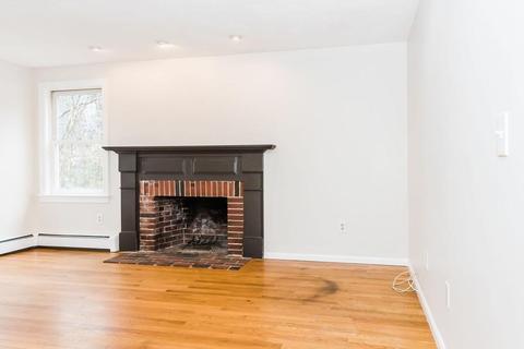 285 Kemp St, Dunstable, MA 01827 photo 10