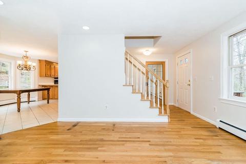 285 Kemp St, Dunstable, MA 01827 photo 11