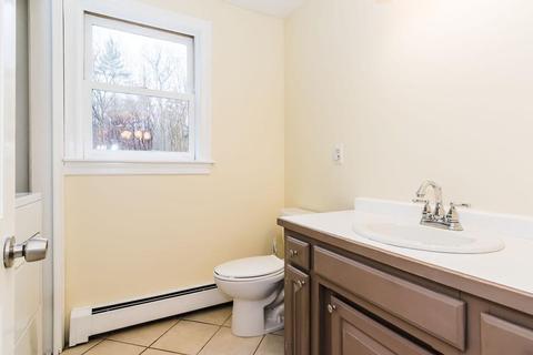 285 Kemp St, Dunstable, MA 01827 photo 12