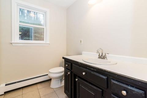 285 Kemp St, Dunstable, MA 01827 photo 19