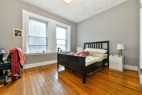 524 Harvard St, Brookline, MA 02446 photo 8
