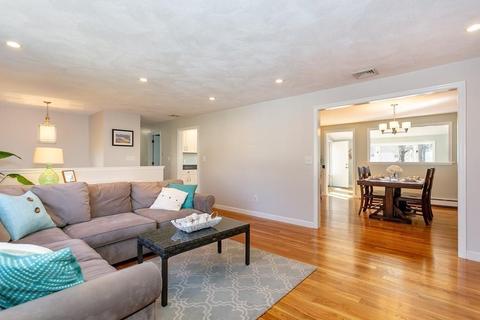 16 Surrey Ln, Needham, MA 02492 photo 9