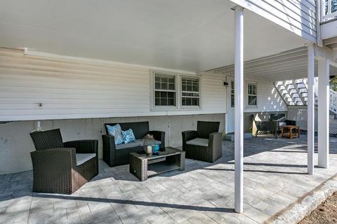 16 Surrey Ln, Needham, MA 02492 photo 24