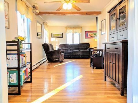 147 Main St, Reading, MA 01867 photo 2