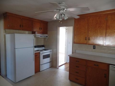 24 Randall St, Worcester, MA 01606 photo 6