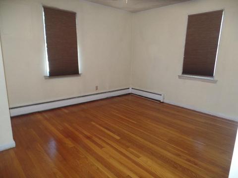 24 Randall St, Worcester, MA 01606 photo 10
