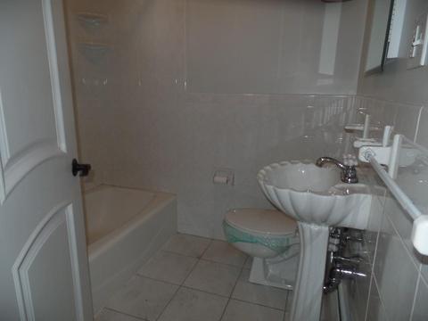 24 Randall St, Worcester, MA 01606 photo 8