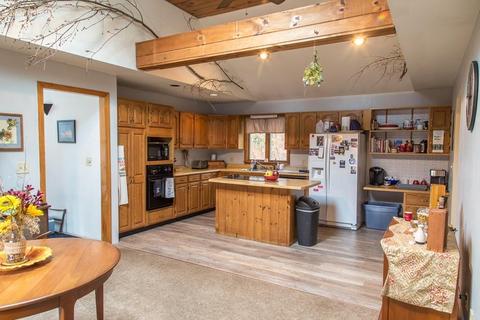 95 Fairman Rd, Orange, MA 01364 photo 5