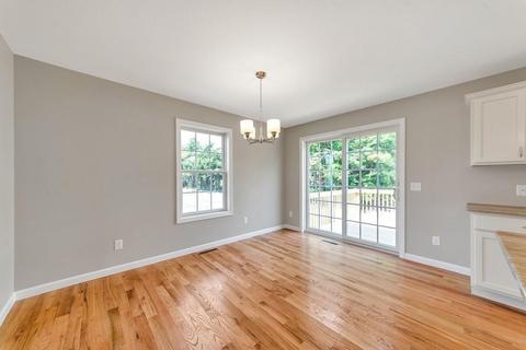 93 Joanne Dr, Springfield, MA 01119 photo 5