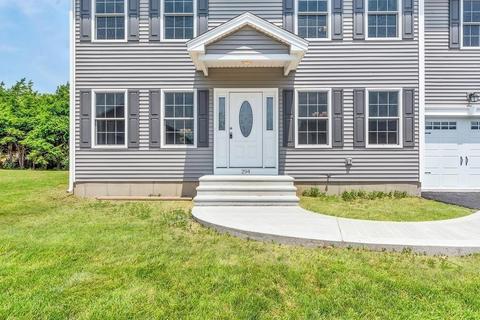 93 Joanne Dr, Springfield, MA 01119 photo 17