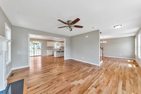 94 Joanne Dr, Springfield, MA 01119 photo 6