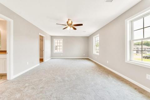 94 Joanne Dr, Springfield, MA 01119 photo 10