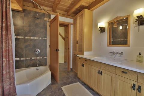 14 Youngs Rd, Gloucester, MA 01930 photo 24