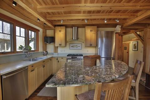14 Youngs Rd, Gloucester, MA 01930 photo 16
