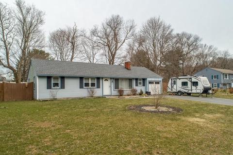 2 Noyes Rd, Georgetown, MA 01833 photo 1