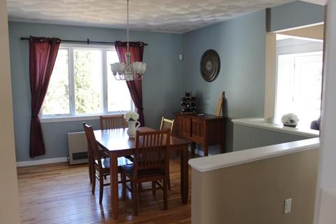 246 Willard St, Dracut, MA 01826 photo 4