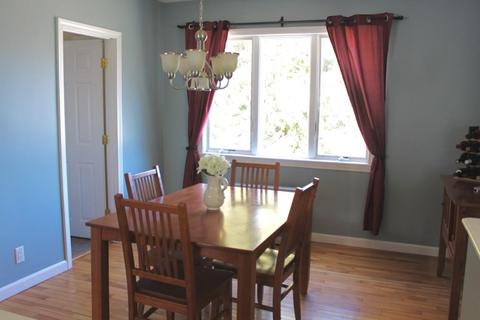 246 Willard St, Dracut, MA 01826 photo 5