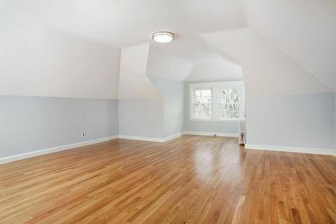 49 Davis Ave #2, Brookline, MA 02445 photo 5