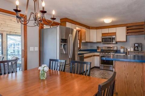 2 Fieldstone Ln, Georgetown, MA 01833 photo 10