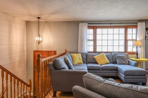 2 Fieldstone Ln, Georgetown, MA 01833 photo 5