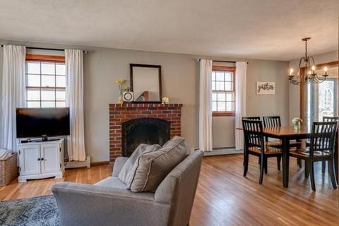 2 Fieldstone Ln, Georgetown, MA 01833 photo 6