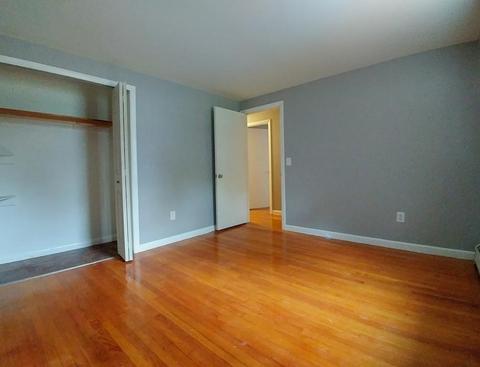 25 Colonial Ave, Easthampton, MA 01027 photo 12