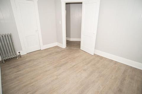 186 Maynard St, Springfield, MA 01109 photo 23