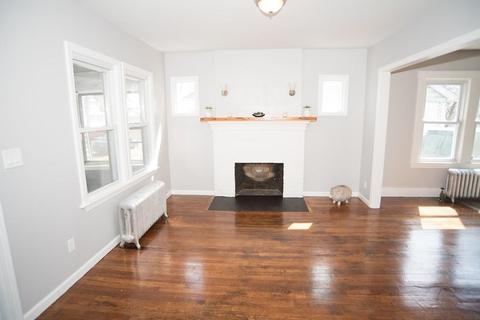 186 Maynard St, Springfield, MA 01109 photo 9