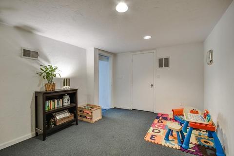 16 Arnold Rd, Framingham, MA 01701 photo 17