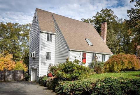 16 Arnold Rd, Framingham, MA 01701 photo 1