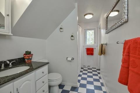 16 Arnold Rd, Framingham, MA 01701 photo 15