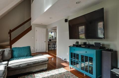 16 Arnold Rd, Framingham, MA 01701 photo 4