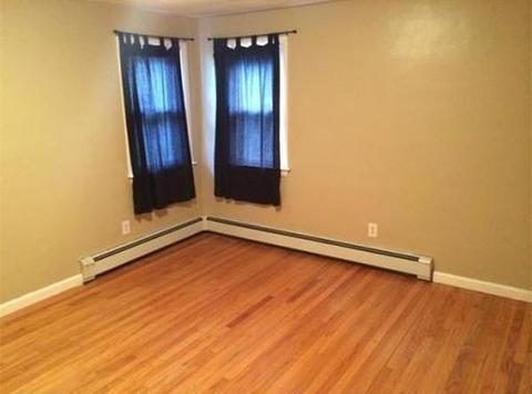 72 Irene St, Springfield, MA 01108 photo 7