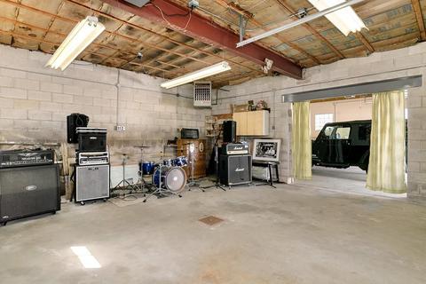 347 E Broadway, Gardner, MA 01440 photo 27