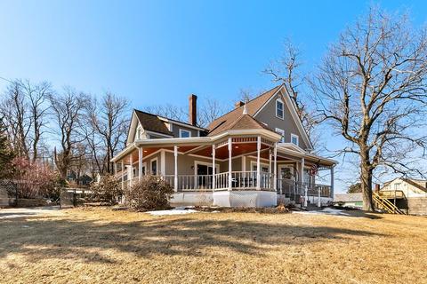 347 E Broadway, Gardner, MA 01440 photo 2