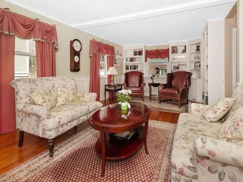 60 Horace St, Needham, MA 02494 photo 3