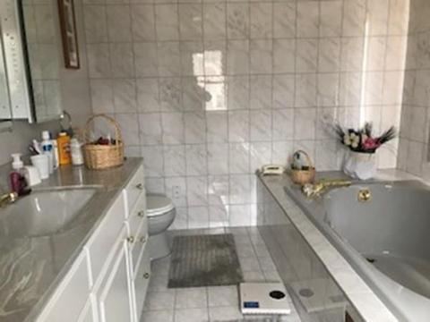 127 N Marion St, Fall River, MA 02720 photo 8