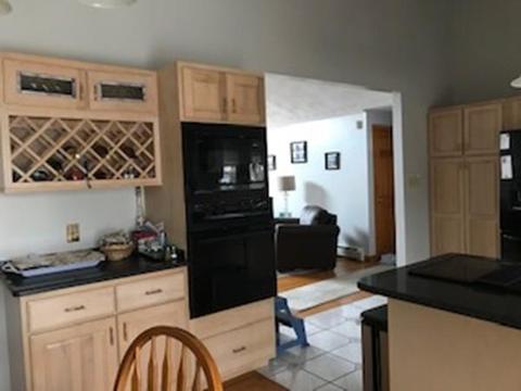 127 N Marion St, Fall River, MA 02720 photo 7