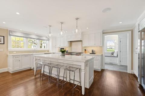88 Fearing Rd, Hingham, MA 02043 photo 6