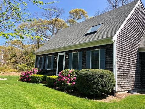 35 Seashell Ln, Eastham, MA 02642 photo 2