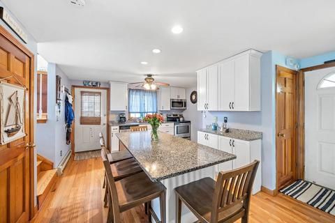 122 Washington Ave, Marshfield, MA 02050 photo 3