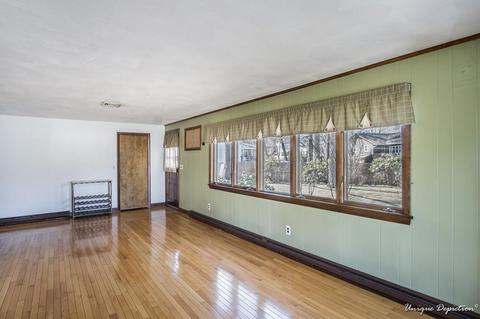 17 Pilgrim Rd, Lawrence, MA 01841 photo 11
