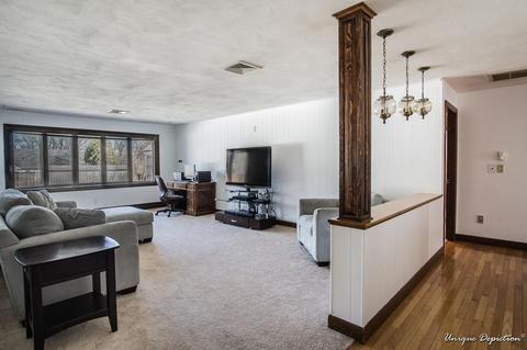 17 Pilgrim Rd, Lawrence, MA 01841 photo 5