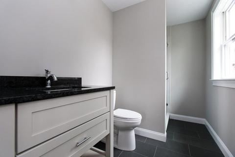 37 Pleasant St, Needham, MA 02492 photo 18