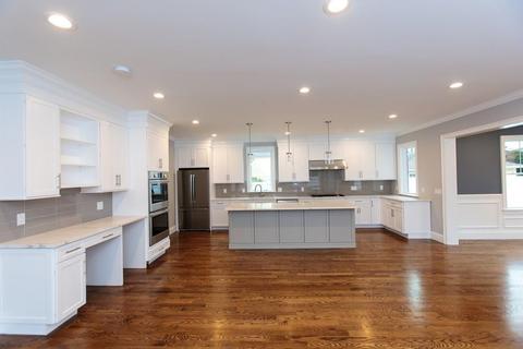 37 Pleasant St, Needham, MA 02492 photo 7