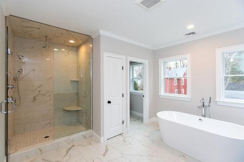 37 Pleasant St, Needham, MA 02492 photo 12