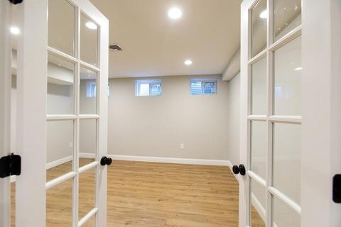 37 Pleasant St, Needham, MA 02492 photo 23
