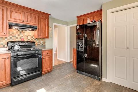 6 Jacks Way, Franklin, MA 02038 photo 11