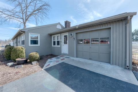 43 Druid Hill Rd, Springfield, MA 01129 photo 2