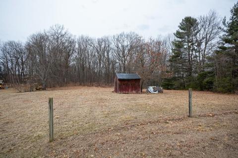 34 Brook St, Easthampton, MA 01027 photo 21